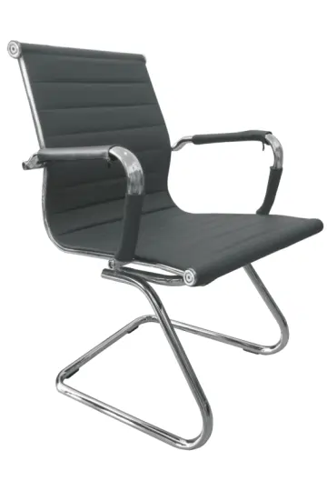 Cadeira Diretor Charles Eames – Modelo 1561